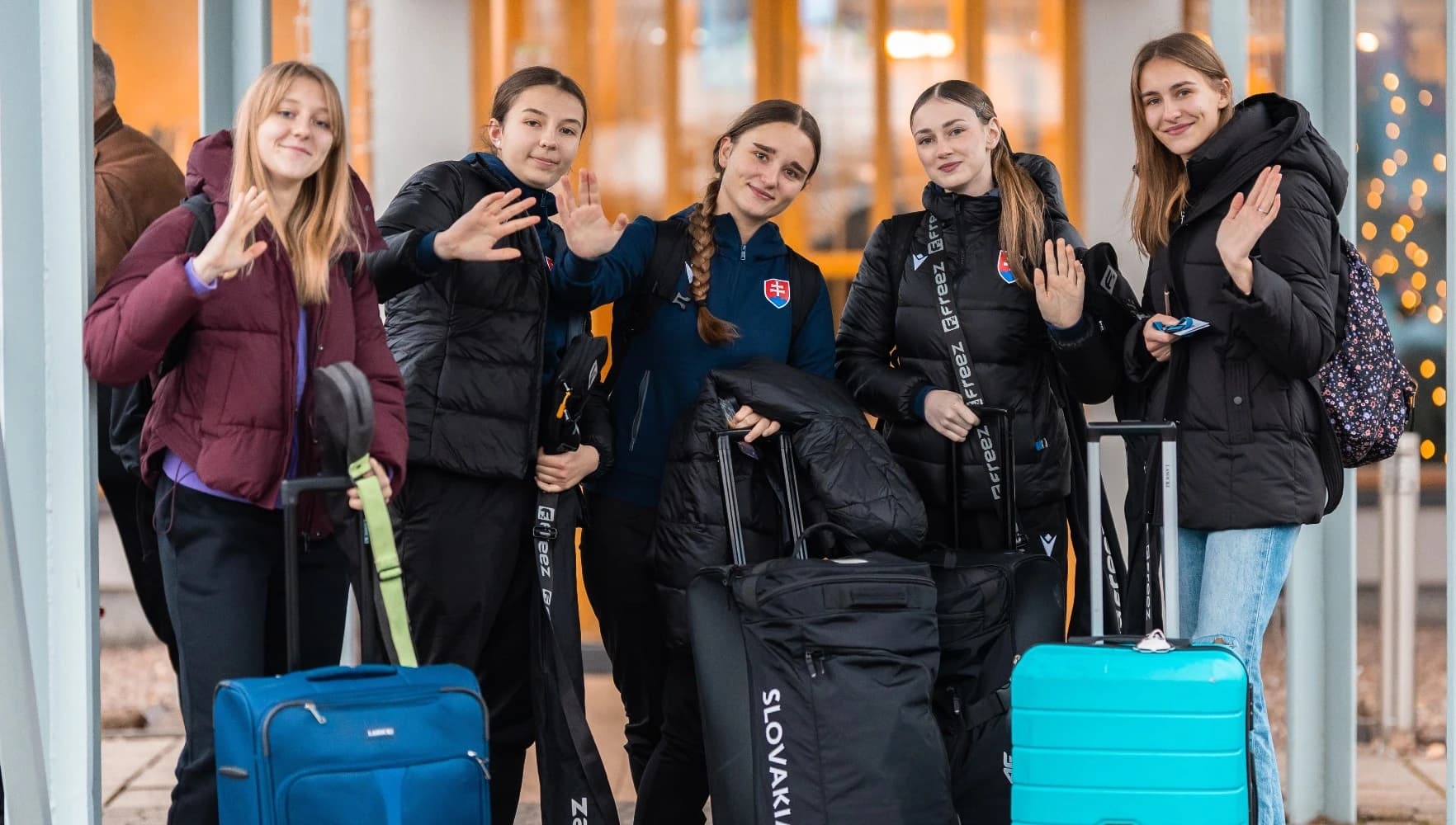 Slovenská reprezentácia žien sa už zišla v dejisku šampionátu