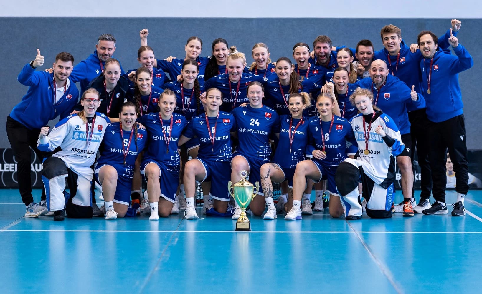 V tíme najviac legionárok z Čiech, z domácej súťaže takmer polovica dievčat 