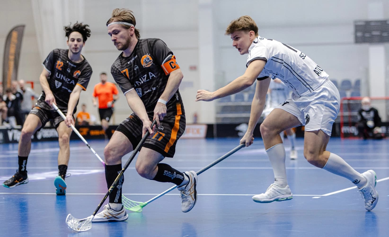 Trio semifinalistov už známe, posledný otáznik je medzi Snipers a Tsunami