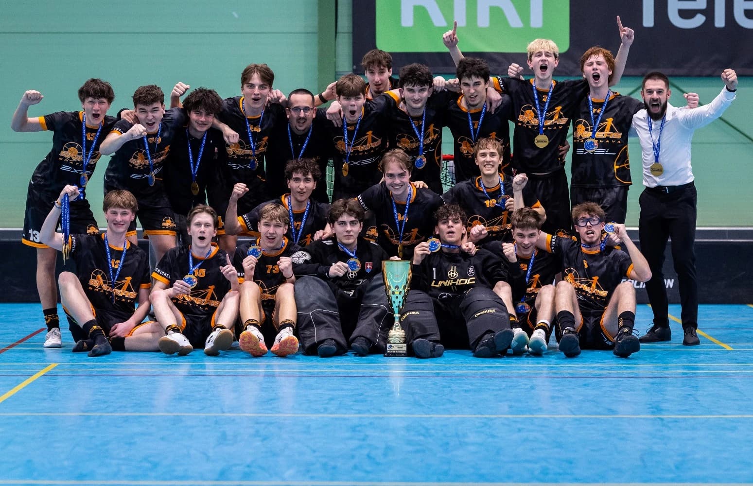 Majstrovský titul juniorov patrí bratislavskému Snipers!