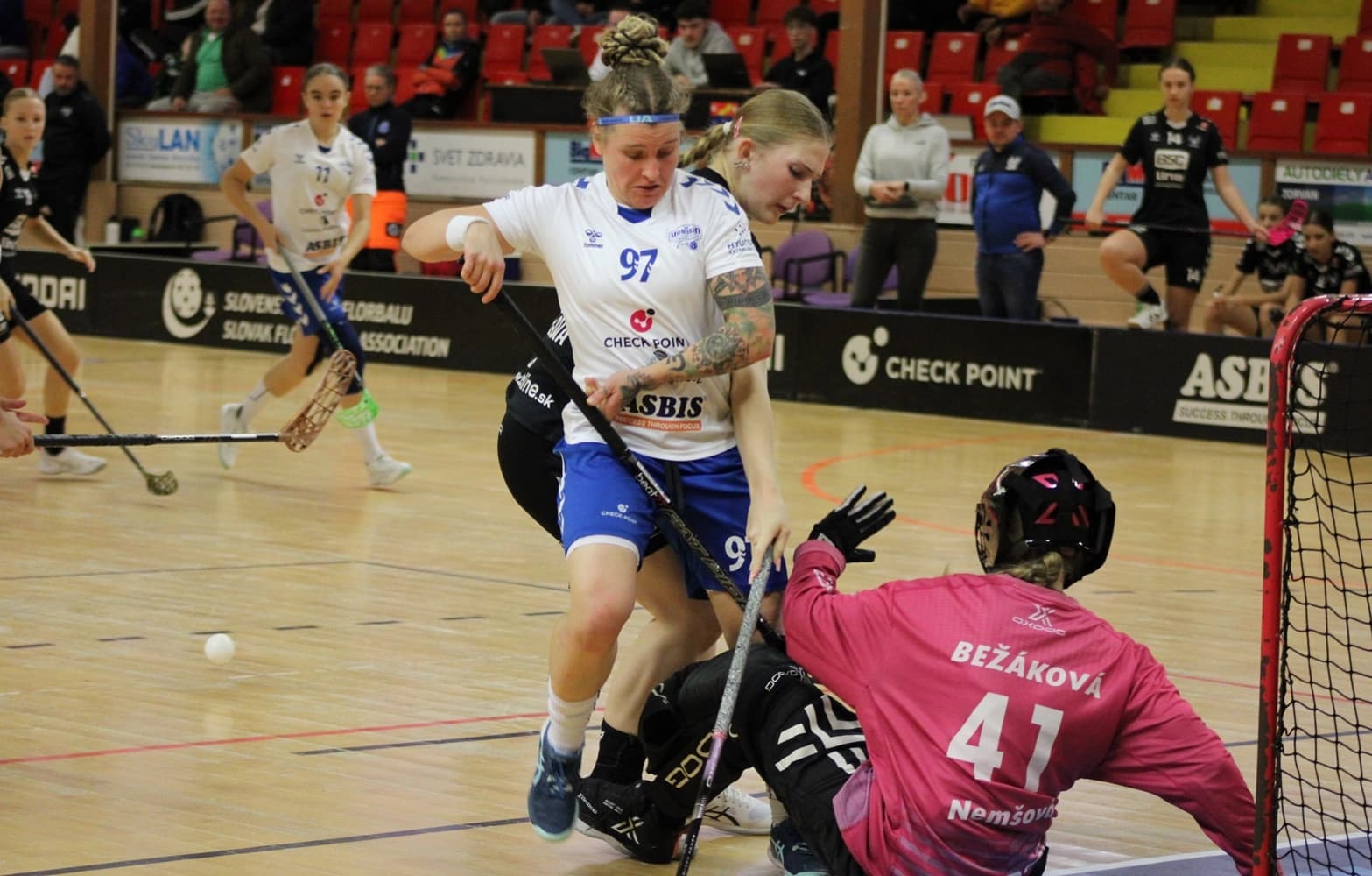 Sumár Hyundai Extraligy žien – Tabuľka je pred nadstavbou výrazne rozdelená
