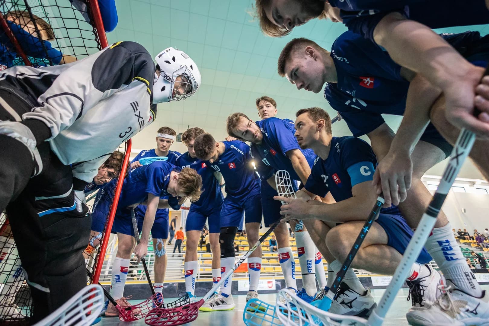 Prehra pre mužov až na záver turnaja. Juniorky ovládli turnaj v Budapešti!