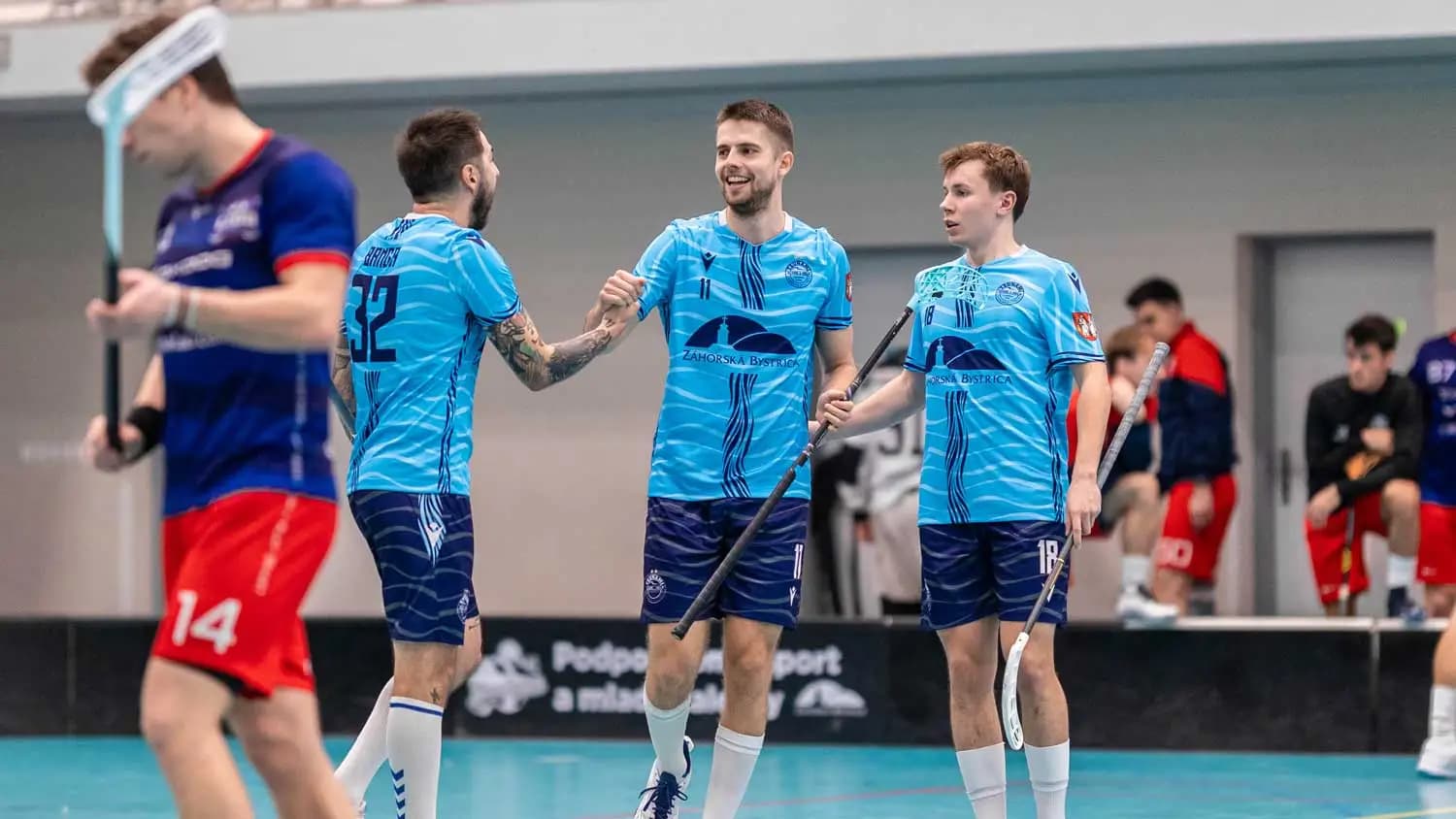 Dve drámy v Záhorskej Bystrici, AS začína valcovať, kanonáda v Prešove a 1.FBC opäť v nájazdoch